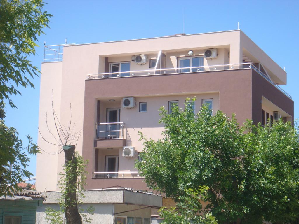 רבדה Ivatea Family Hotel מראה חיצוני תמונה